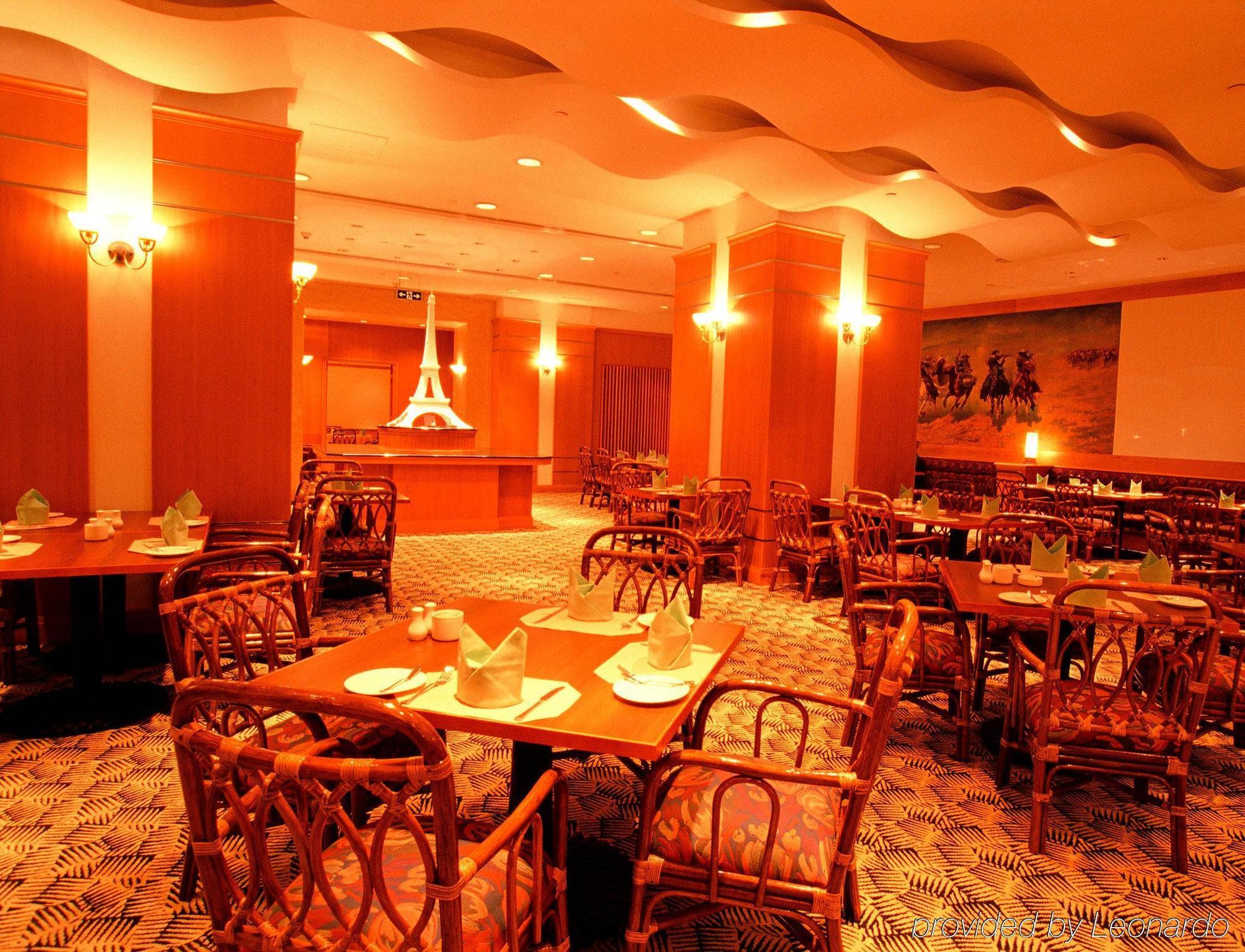 Renaissance Shenzhen Luohu Hotel Restaurante foto